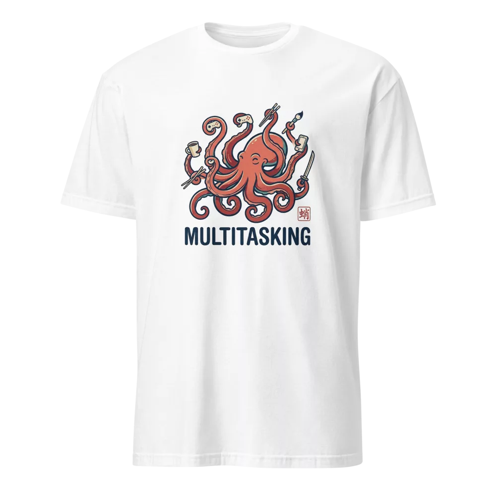 Camiseta beige con pulpo sujetando mando, katana, cafe y movil a la vez, texto Multitasking — color Blanco