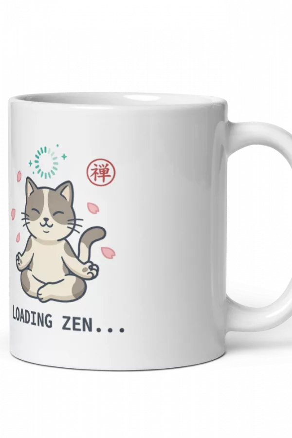 Taza blanca con gato meditando entre sakuras y texto Loading Zen